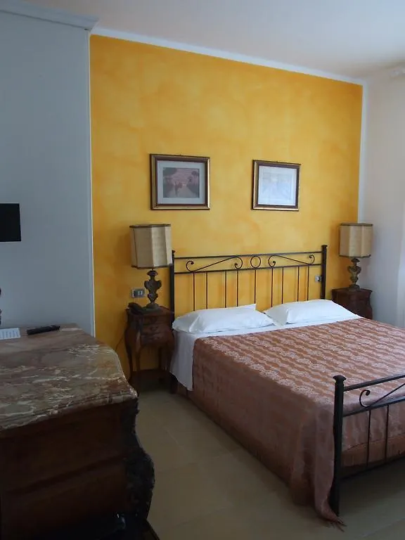 Hotel Midy Viareggio 3*,