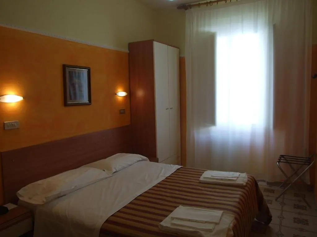 Hotel Midy Viareggio